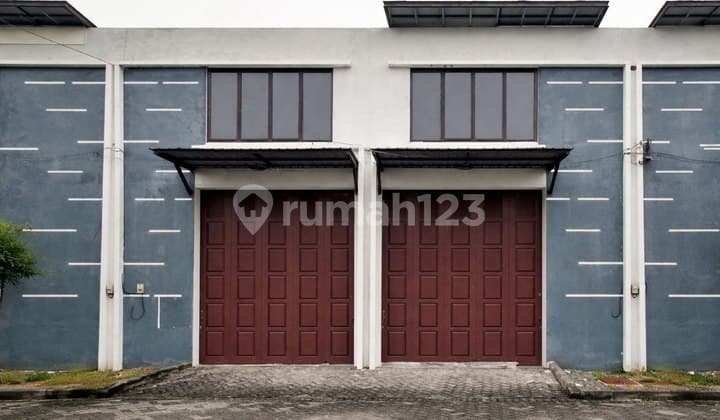 Dijual Gudang Prambanan Bizland Cerme - Selangkah Tol Klbm