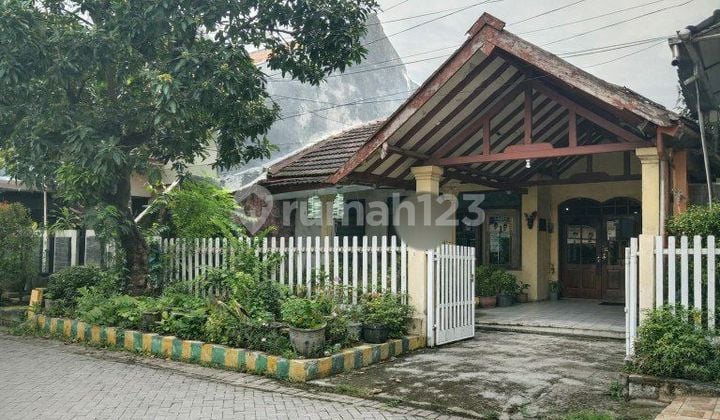 Dijual Rumah Rungkut Barata - Hitung Tanah Dijual Rumah Rungkut Barata - Hitung Tanah