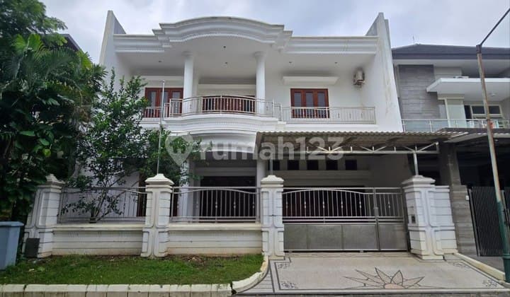 Dijual / Disewakan Rumah Villa Royal Pakuwon City