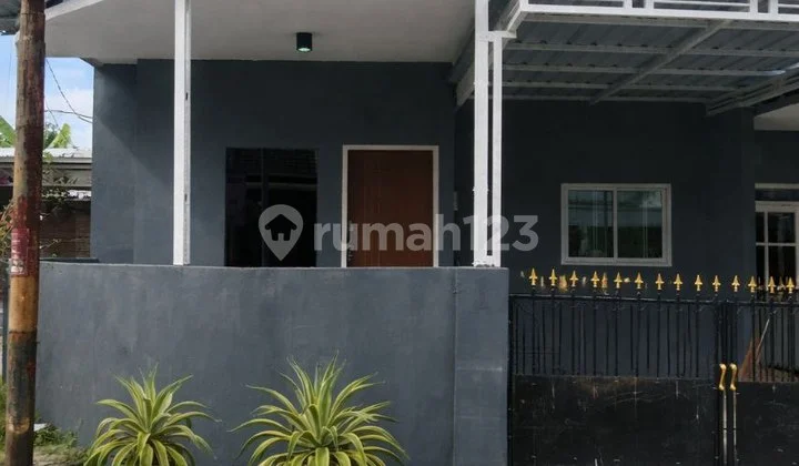 Disewakan Rumah Wiguna - Hook Disewakan Rumah Wiguna - Hook