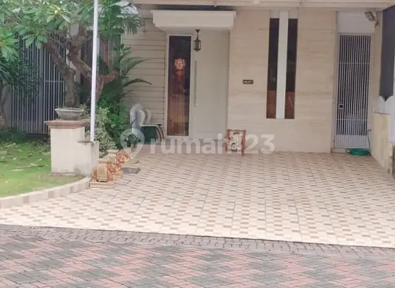 For Sale Granada House Pakuwon Indah