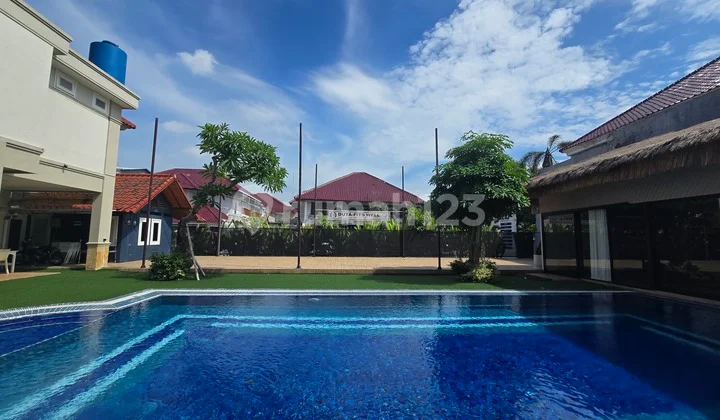 S. Darmo Permai Dukuh Pakis. Space Rental