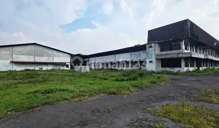 Pasuruan. Gempol. Gudang Nol Jalan. Strategis