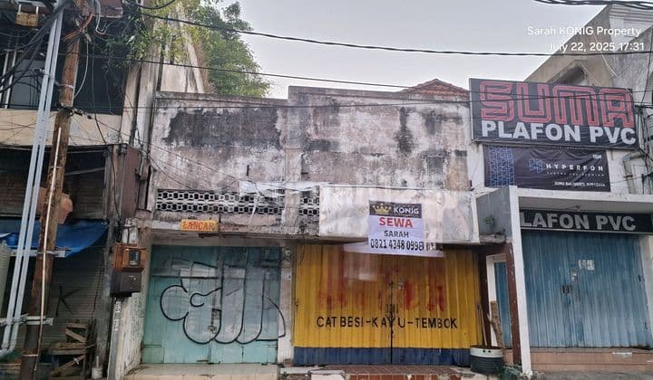 Surabaya Kota. Alon2 Contong. Baliwerti.