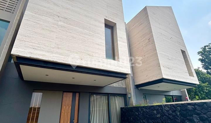 Rumah Lux Fully Furnish Dalam Town House di Cipete