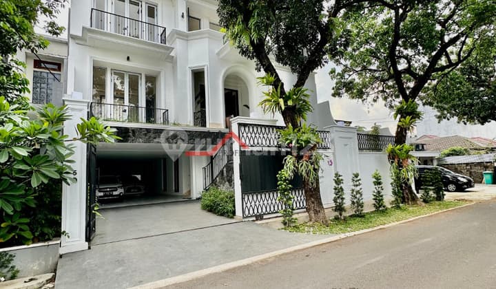 Rumah Baru Lingkungan Nyaman Di Kebayoran Baru