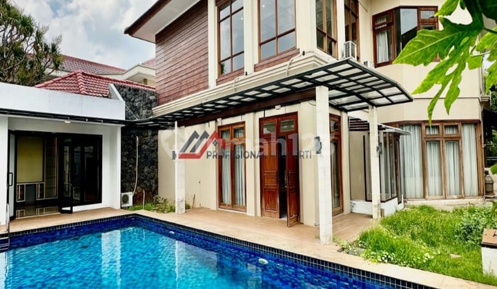 Rumah Cantik Dalam Town House Di Kemang