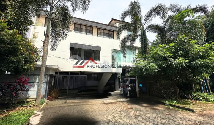 Rumah Kantor Dekat Tol Tb Simatupang