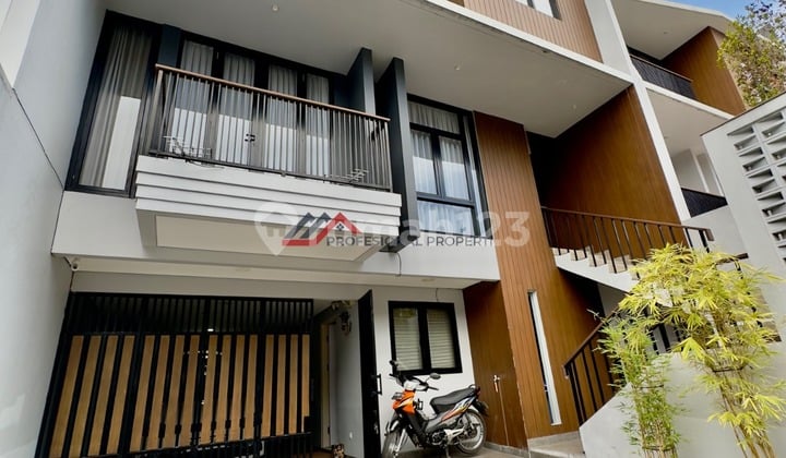 Rumah Minimalis Siap Huni Dalam Komplek