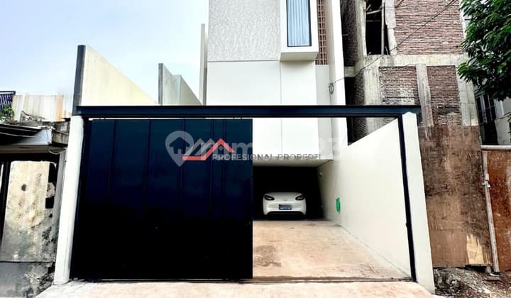 Brand New House Minimalis Furnish di Kemang