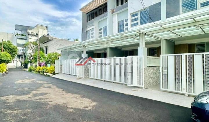 Rumah Baru Siap Huni Dalam Komplek One Get System