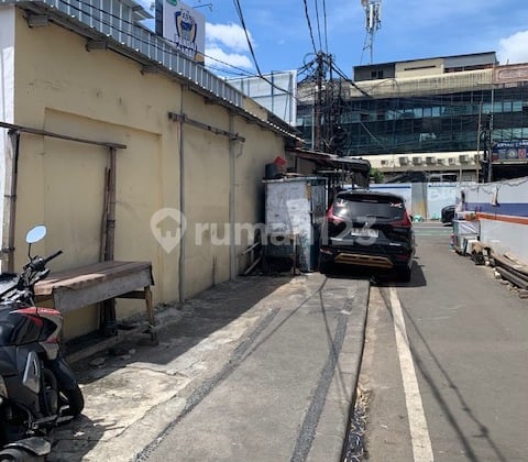 kios tidak jauh dari proyek tanah abang, cocok untuk usaha gudang, kantor, lokasi strategis dan sangat ramai