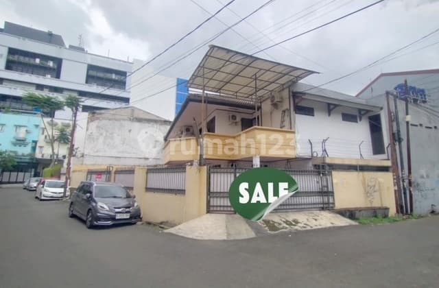Rumah Kost di Grogol Selangkah ke Kampus Trisakti Bagian Kedokteran Gigi