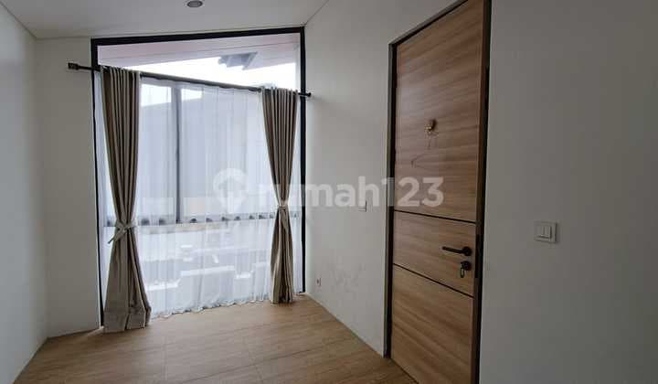 Rumah Semi Furnish Siap Huni di Cendana Parc Lippo Karawaci Dekat Supermal Karawaci