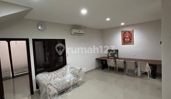 Rumah Mozia Amarine Semi Furnish Siap Huni Dekat Grand Lucky dan Mal Eastvara BSD