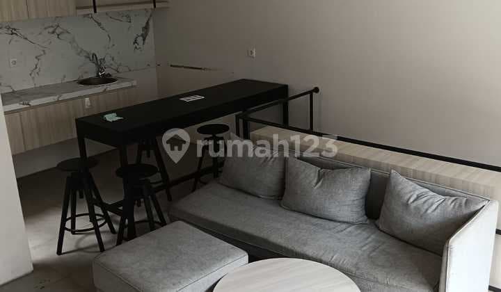Rumah Disewa Strategis di Impresahaus @Tabebuya BSD City