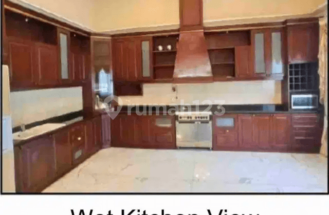 Rumah Mewah Jemur Andayani Dekat Rumah Sakit, Dekat Trans Icon