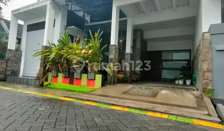 Rumah Wisma Lidah Kulon Dekat Kampus Unesa, Dekat Gwalk, Dekat Rs National Hospital