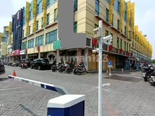 Ruko Hr Muhammad Golden Palace Near Lenmarc, Near Mayjen Sungkono, Near Pakuwon Mall Ruko Hr Muhammad Golden Palace Near Lenmarc, Near Mayjen Sungkono, Near Pakuwon Mall