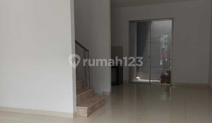 Disewakan Termurah Rumah Golf Island Cluster Harmoni