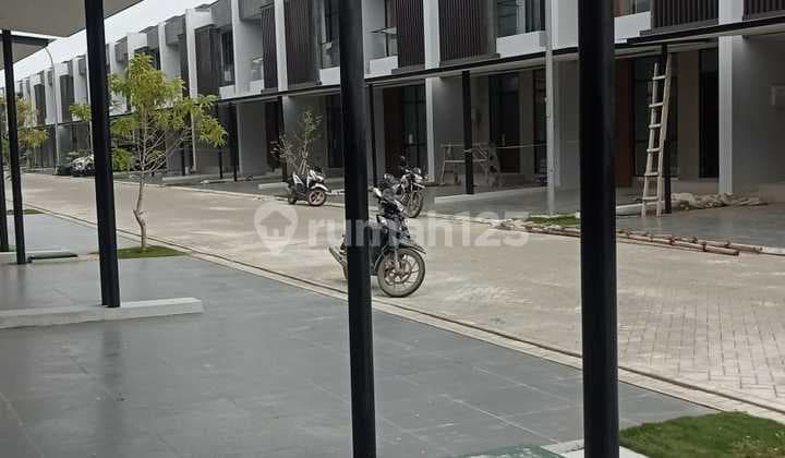 For Rent New House in Kuningan Village Pik 2