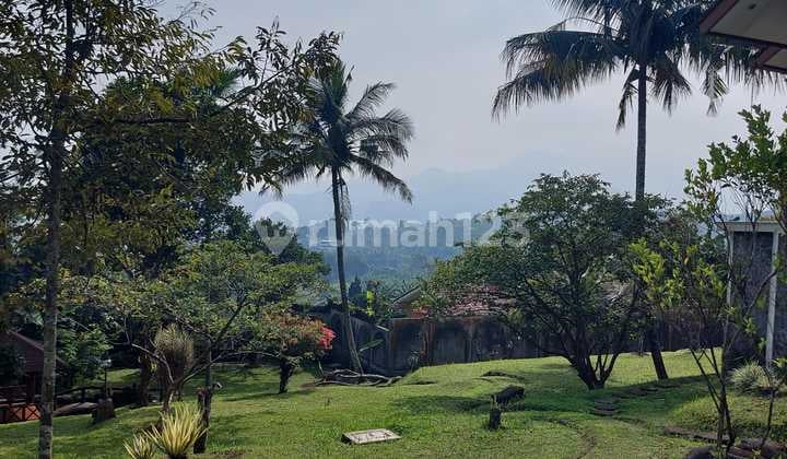 Dijual Villa di Cianjur, Jawa Barat
