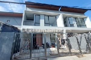 Belakang Setrasari Plaza