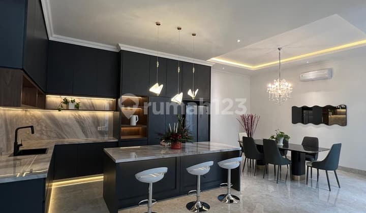 Dijual Rumah American Classic Sutera Buana Alam Sutera Tangerang Selatan