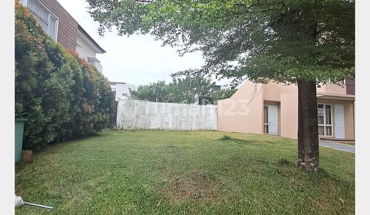 Land / 11 Wide Plot in Cosmo Cluster, BSD