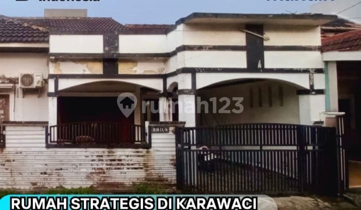 Auction house in Karawaci