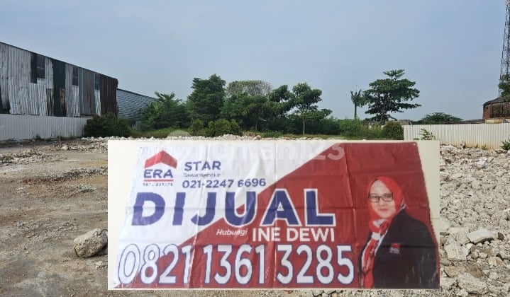 Building-Ready Land on a Main Road