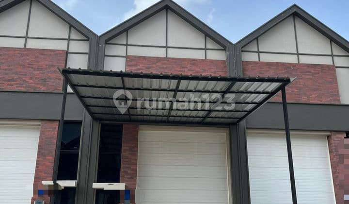 Gudang Bizzpark Pik 2 Ukuran 6X20