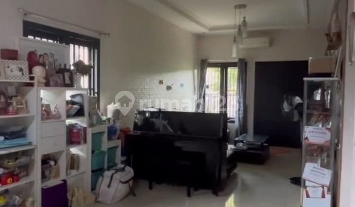 House for sale in Taman Cosmos, West Jakarta