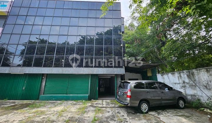 For Rentruko Bandenganlt 544m² (17x32)lb 800m²3lantaiharga 460jt/thn Bagi Yang Berminat Bisa Hubungi Saya Chen Lie Shien Whatsap 0896xxxxxxxx.thanks.