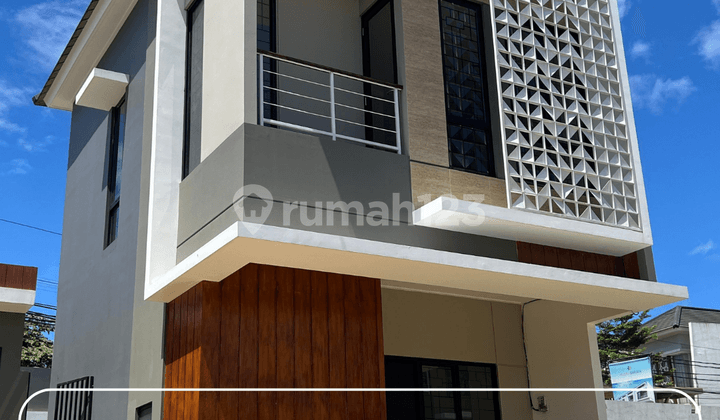 Rumah 2 Lantai Serpong Tangerang Selatan