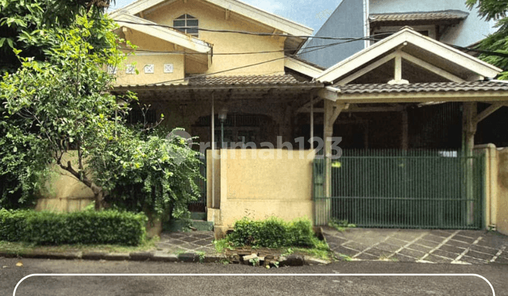 Dijual Rumah Hoek di Mandar Sektor 3A Bintaro Jaya