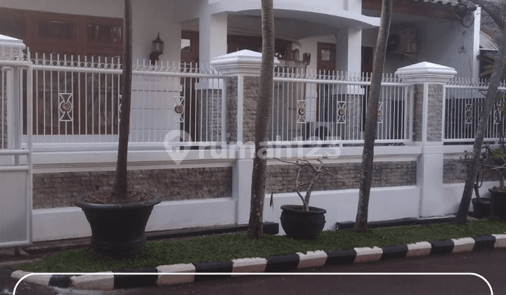 Dijual Rumah Full Furnished Sektor 9 Bintaro Jaya