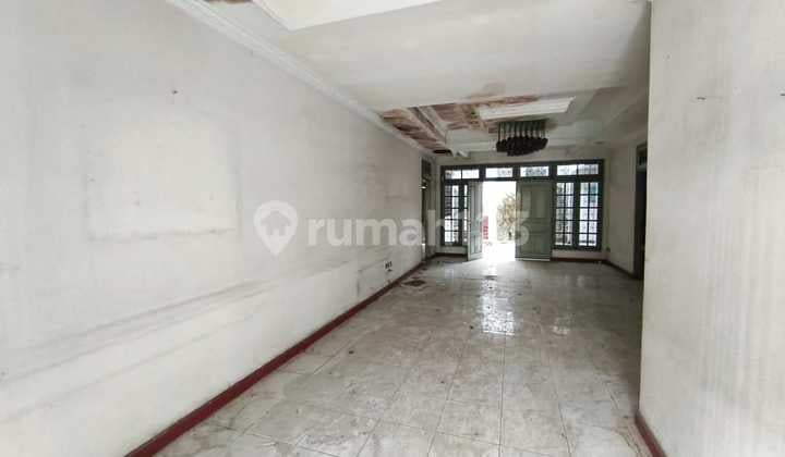 Dijual Rumah Strategis Area Jakarta Pusat