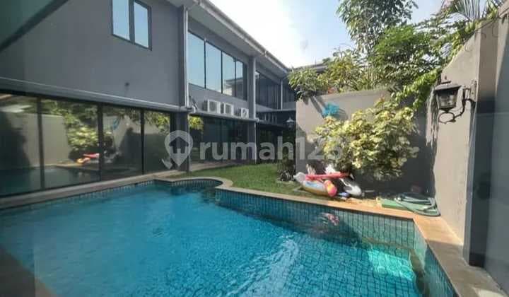 2-Story Ready-to-Occupy House in the Pejaten Area of South Jakarta