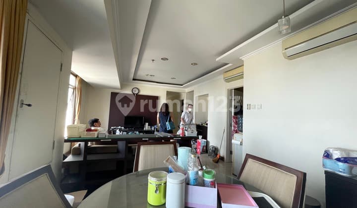 Pearl Beach Tower Bunaken Apartment