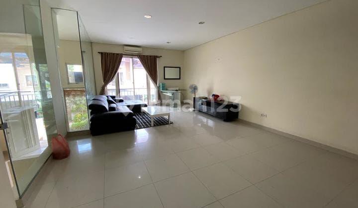 Rumah Layar Permai 8x15 Rapih Siap Huni