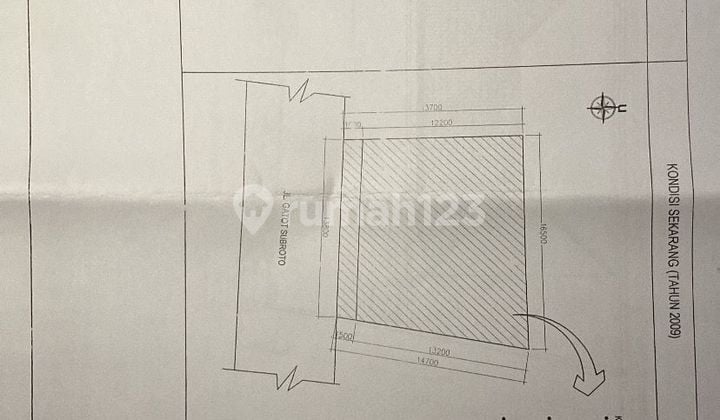 Rumah 2 Lantai Pinggir Jalan Utama Gatot Dubtoto