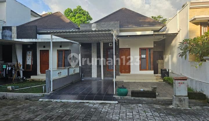 Rumah cantik dikompleks perumahan primium di Tabanan