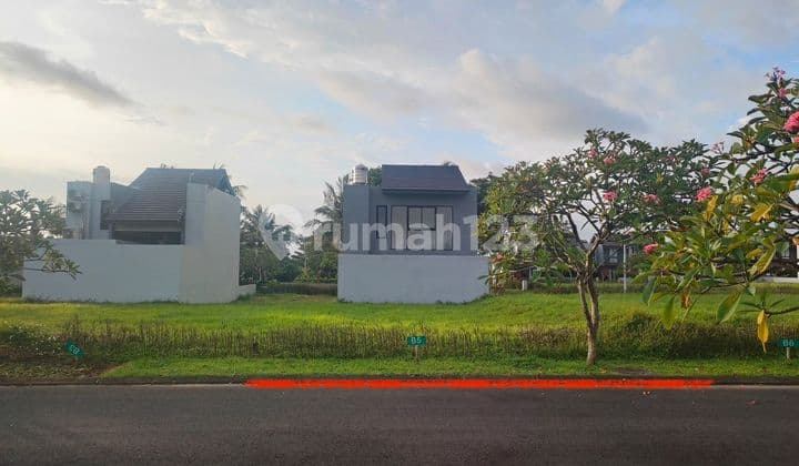 Tanah Premium di Kawasana ********