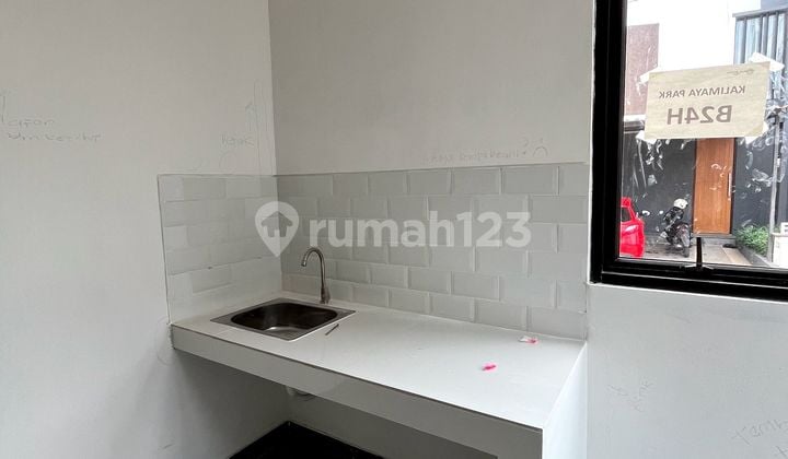 Rumah Siap Huni Shm Dekat Kampus Umpam Pamulang Tangerang Selatan