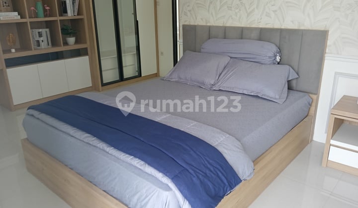 Dijual Rumah 3 Lantai Hook Bebas Banjir Dekat Stasiun MRT Lebak Bulus di Ciputat Timur Tangerang Selatan