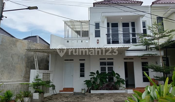 Rumah American Classic Dekat Kampus Ui Depok Di Beji Depok
