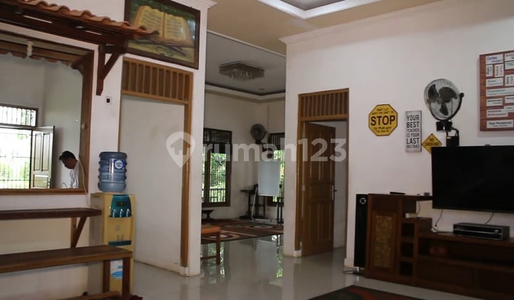 Dijual Murah Villa Mewah di Lengkapi Gajebo Kolam Ikan Arena Bermain Bebas Banjir Dekat Stasiun Bojong Gede di Parung Bogor
