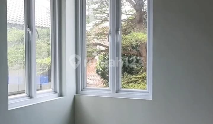 Dijual Rumah 2 Lantai Bergaya American Moderen Di Cirendeu Tangerang Selatan