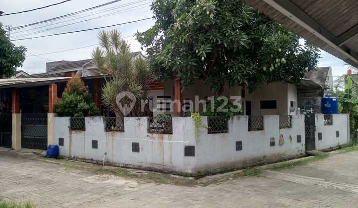 Dijual Murah Rumah 2 Kamar Tidur SHM Bebas Banjir Dekat Bandara Soekarno Hatta di Taman Raya Rajeg
